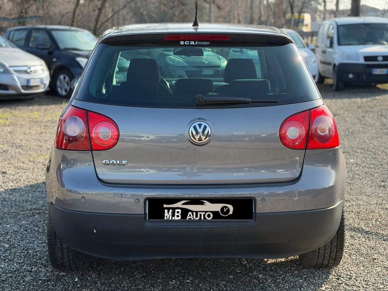 Volkswagen Golf 1.4 75 CAVALLI NEOPATENTATI