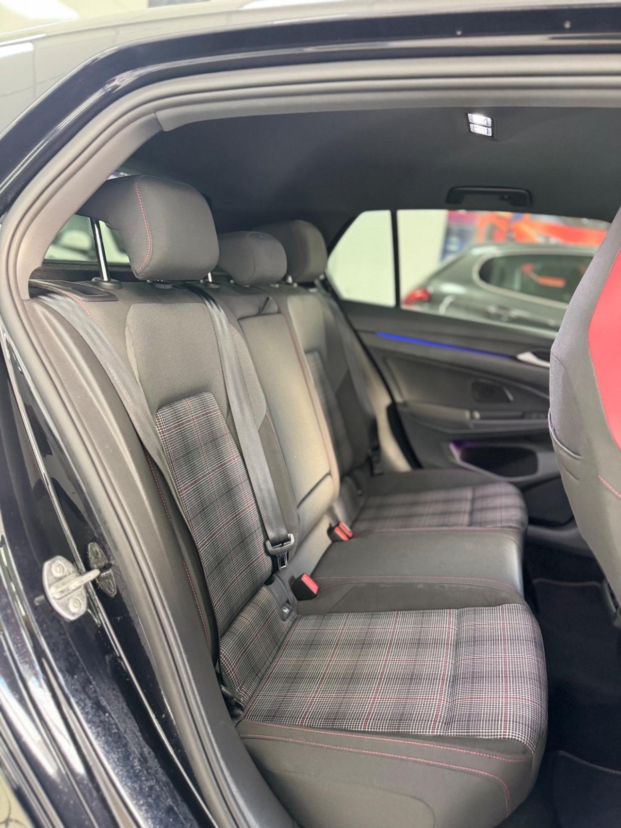 Volkswagen Golf GTI 2.0 TSI DSG Clubsport 45