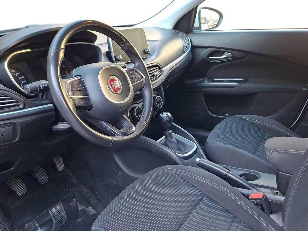 Fiat Tipo Station Wagon 1.6 Multijet Lounge