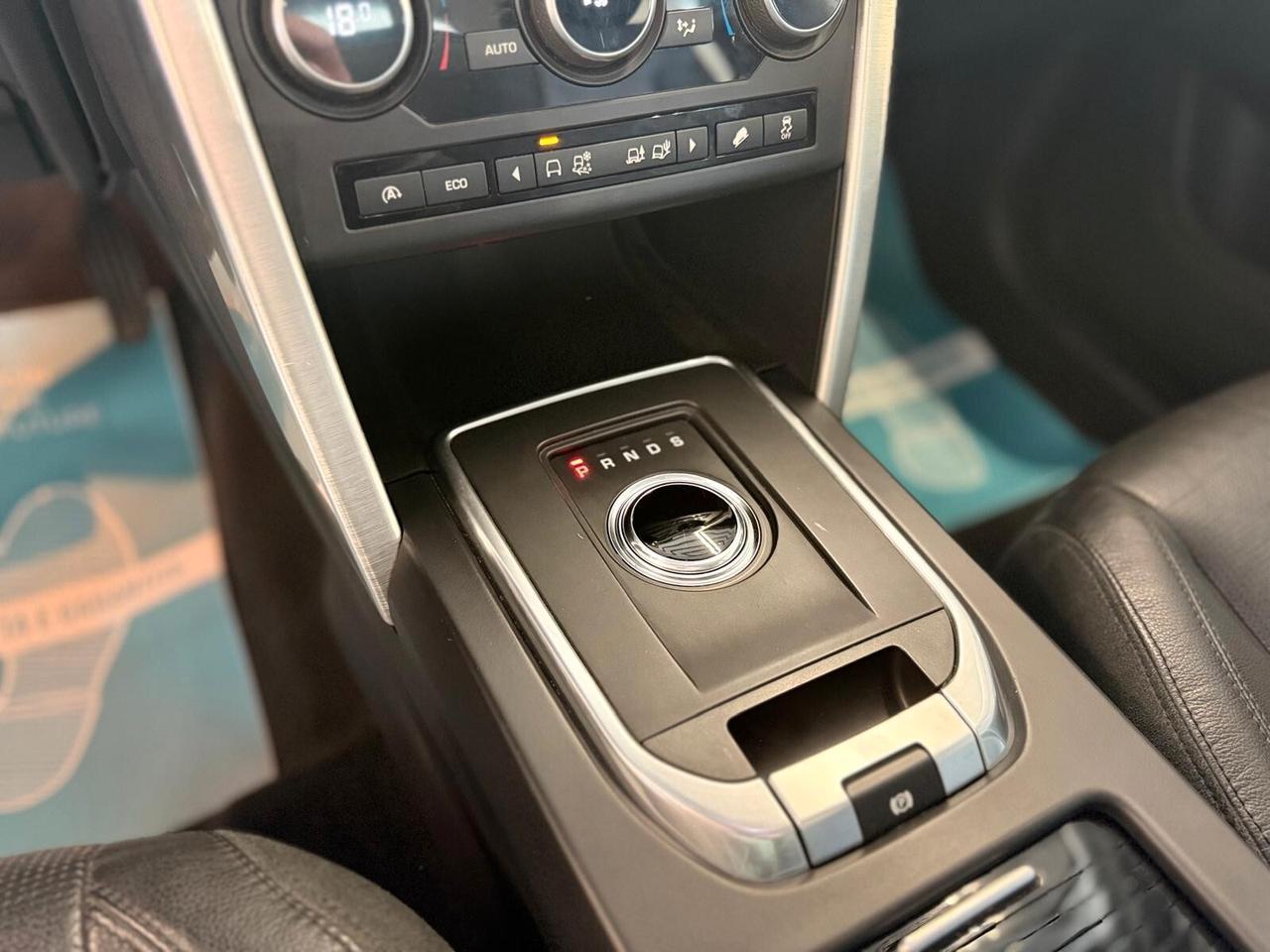 Land Rover Discovery Sport 2.0 TD4 180 CV HSE