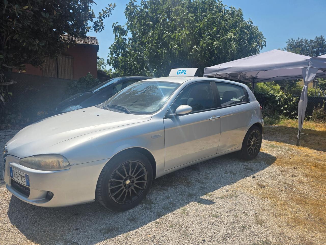 Alfa Romeo 147 1.6 cc GPL 5 porte full optional
