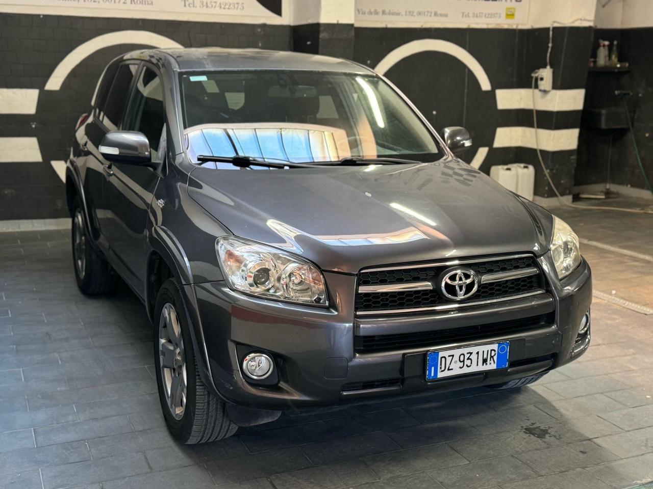 Toyota RAV 4 RAV4 Crossover 2.2 D-4D 150 CV DPF Luxury