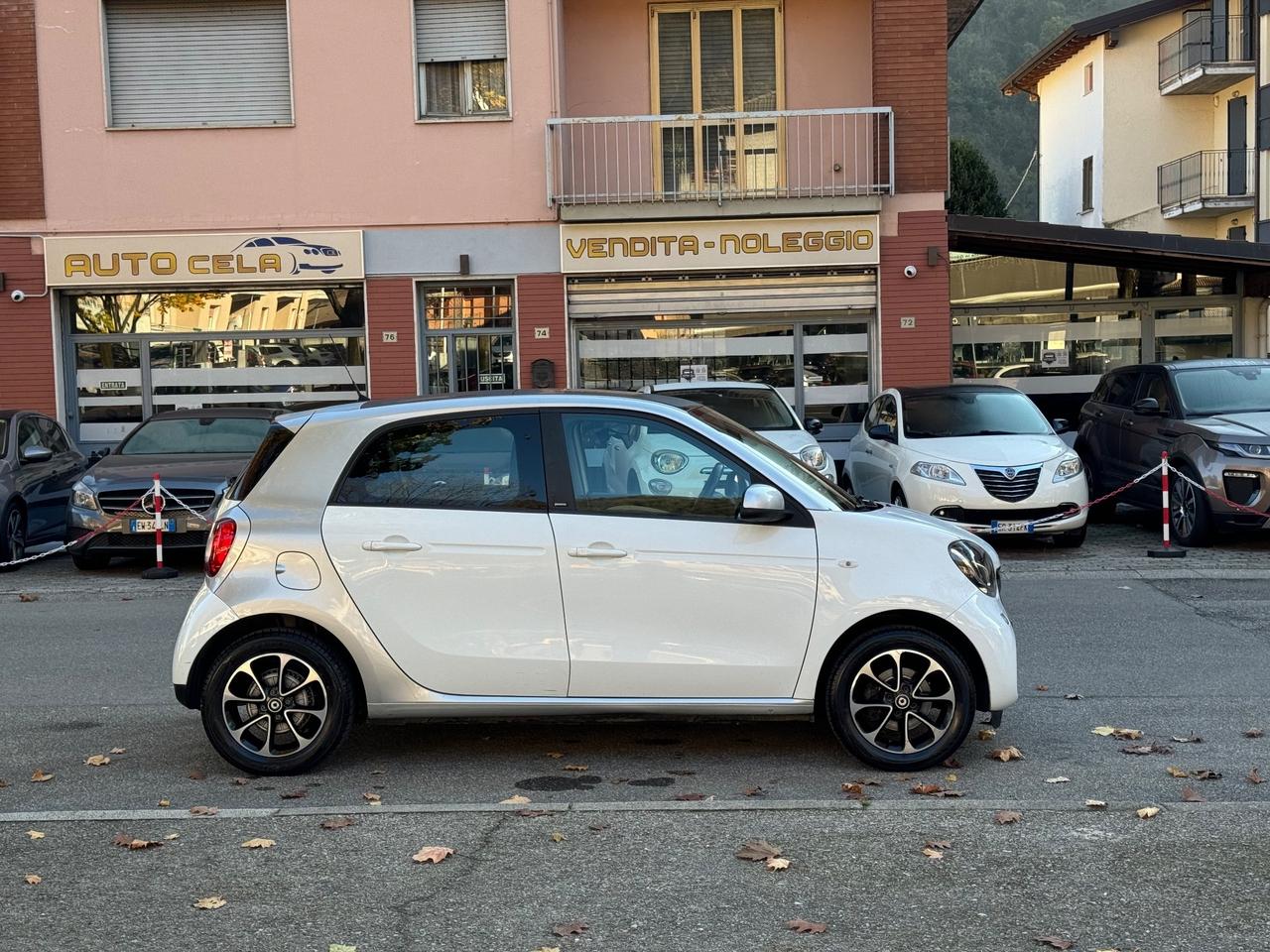 Smart ForFour 70 1.0 - 5 PORTE - NEOPATENTATI - TETTO PANORAMICO