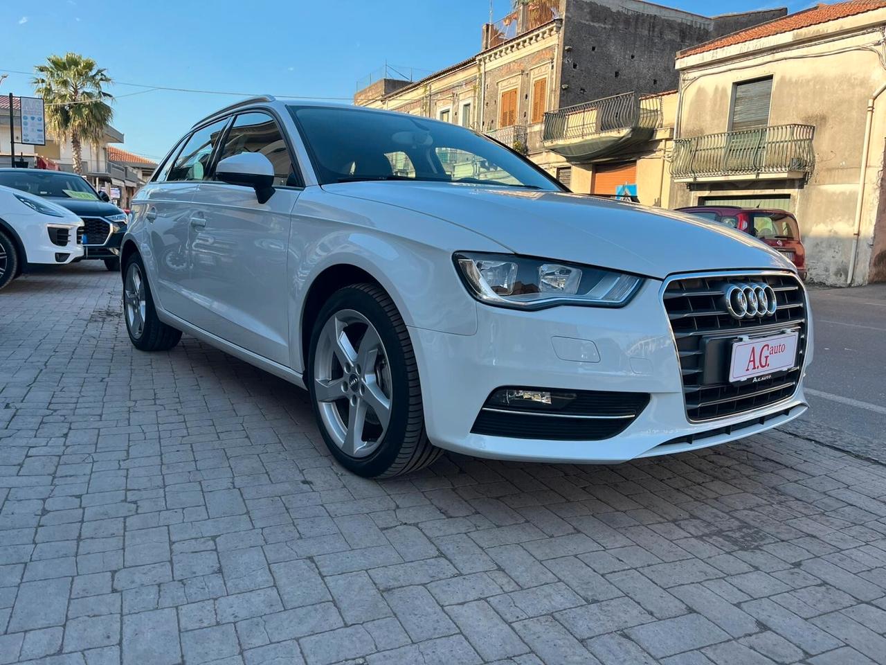 Audi A3 1.6 TDI clean diesel S tronic Ambiente