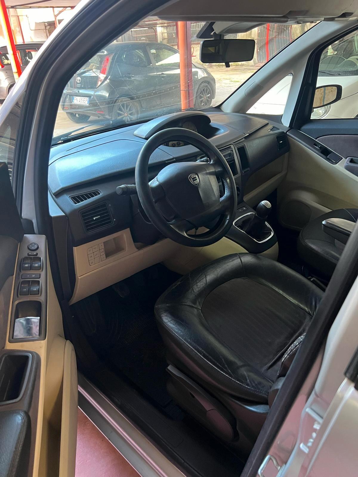 Lancia MUSA 1.3 Multijet 16V 90 CV Platino Plus