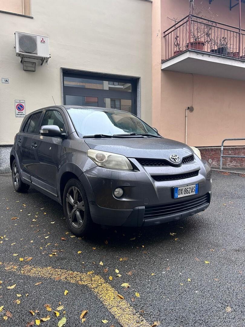 Toyota Urban Cruiser uniproprietario