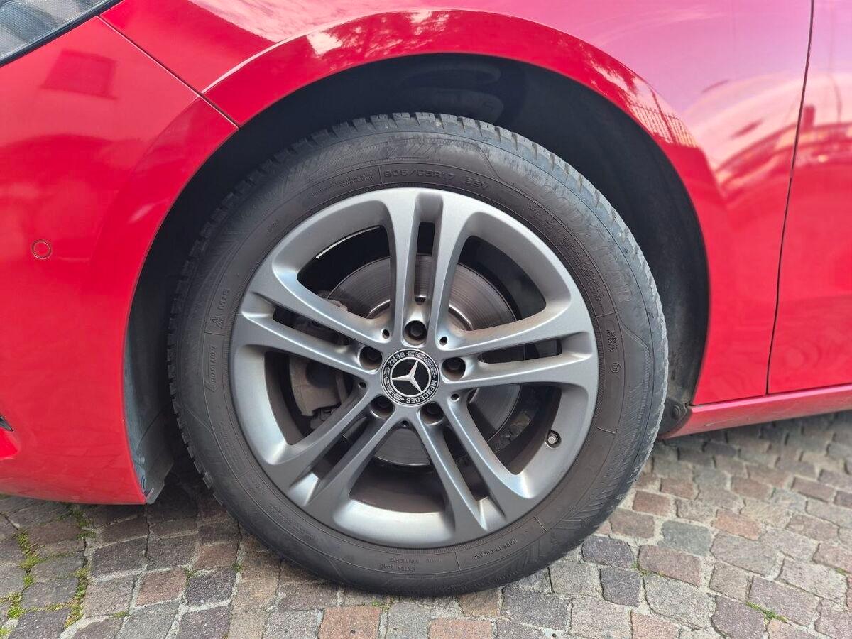 Mercedes Classe B 220 d Premium auto