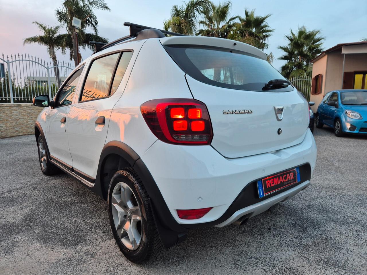 Dacia SANDERO STEPWAY 0.9 TCe TurboGPL 90CV NUOVA 2017