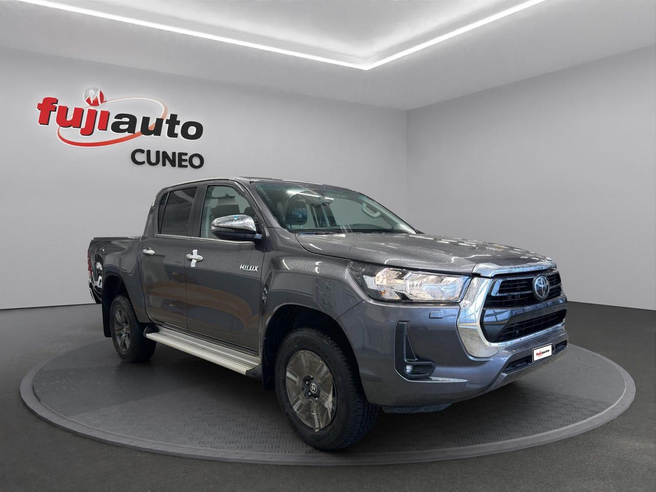 Toyota Hilux Double Cab Lounge 2.4D 150 CV 6