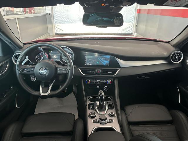 ALFA ROMEO Giulia 2.0 Turbo 280 CV AT8 AWD Q4 Veloce in arrivo