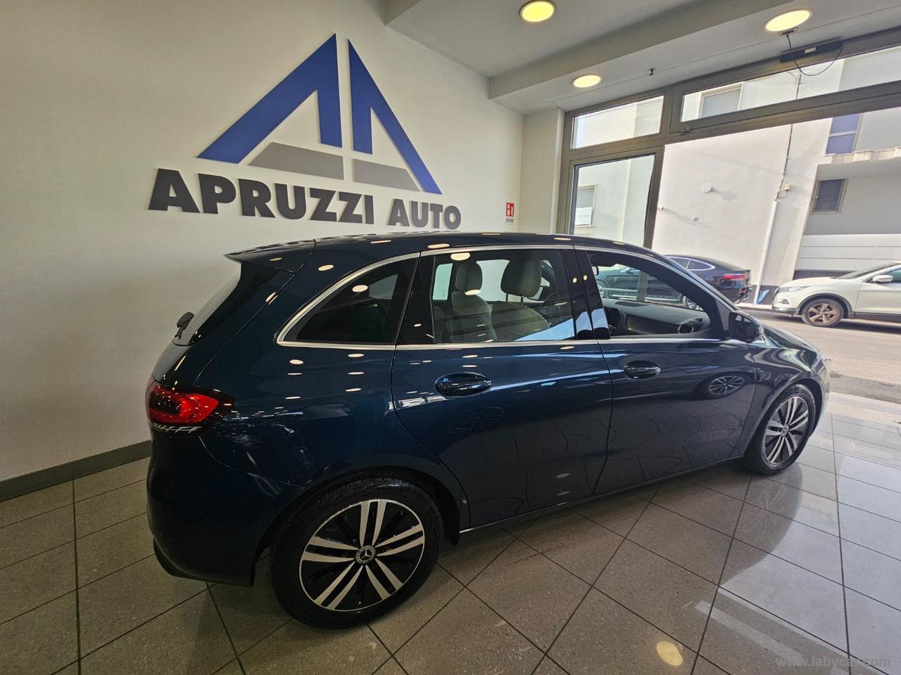 MERCEDES-BENZ B 180 d Automatic Sport