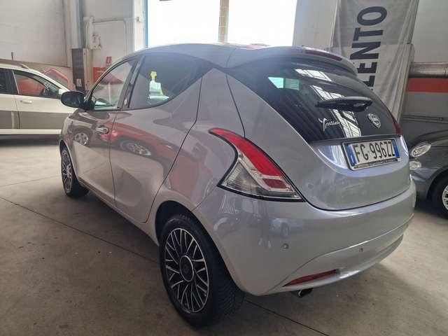 Lancia Ypsilon Ypsilon III 2015 1.2 Platinum ecochic Gpl 69cv