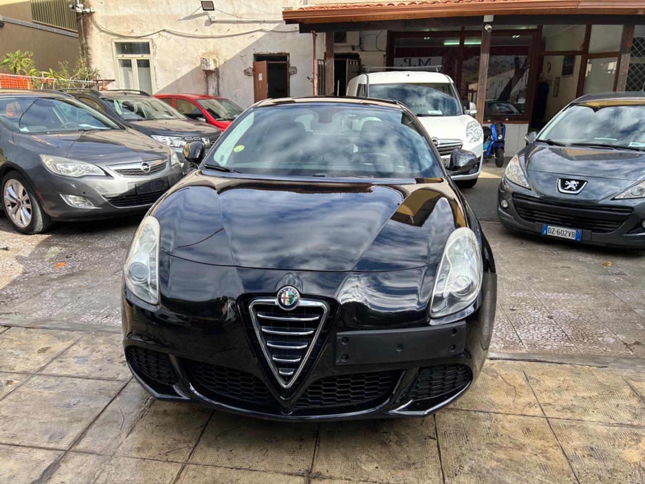 Alfa Romeo Giulietta 1.6 JTDm-2 105 CV Distinctive