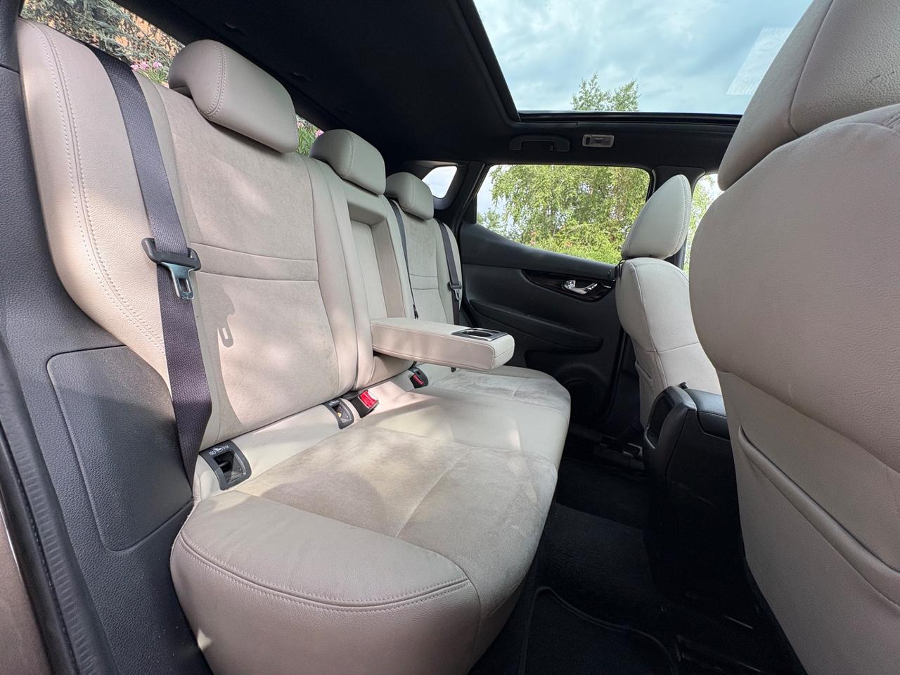 Nissan Qashqai 1.6 dci Tekna 4wd 130cv