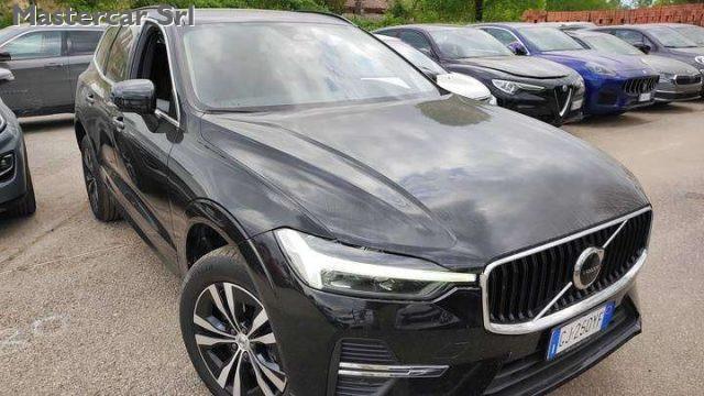 VOLVO XC60 XC60 II 2022 2.0 b4 Momentum auto - GJ250YF