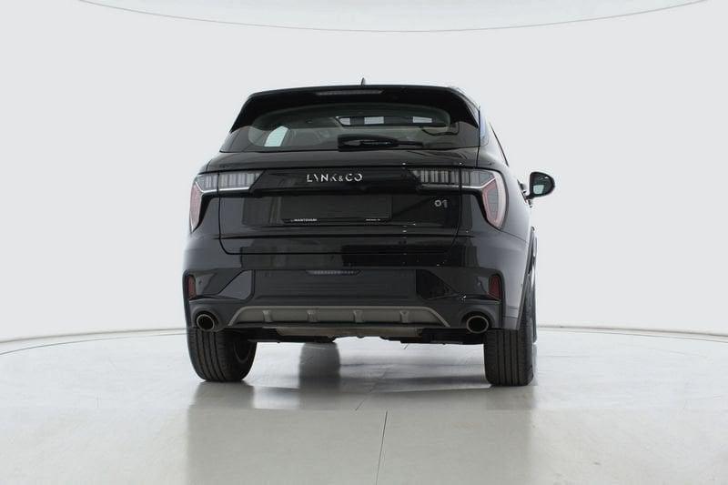 Lynk & Co 01 PHEV