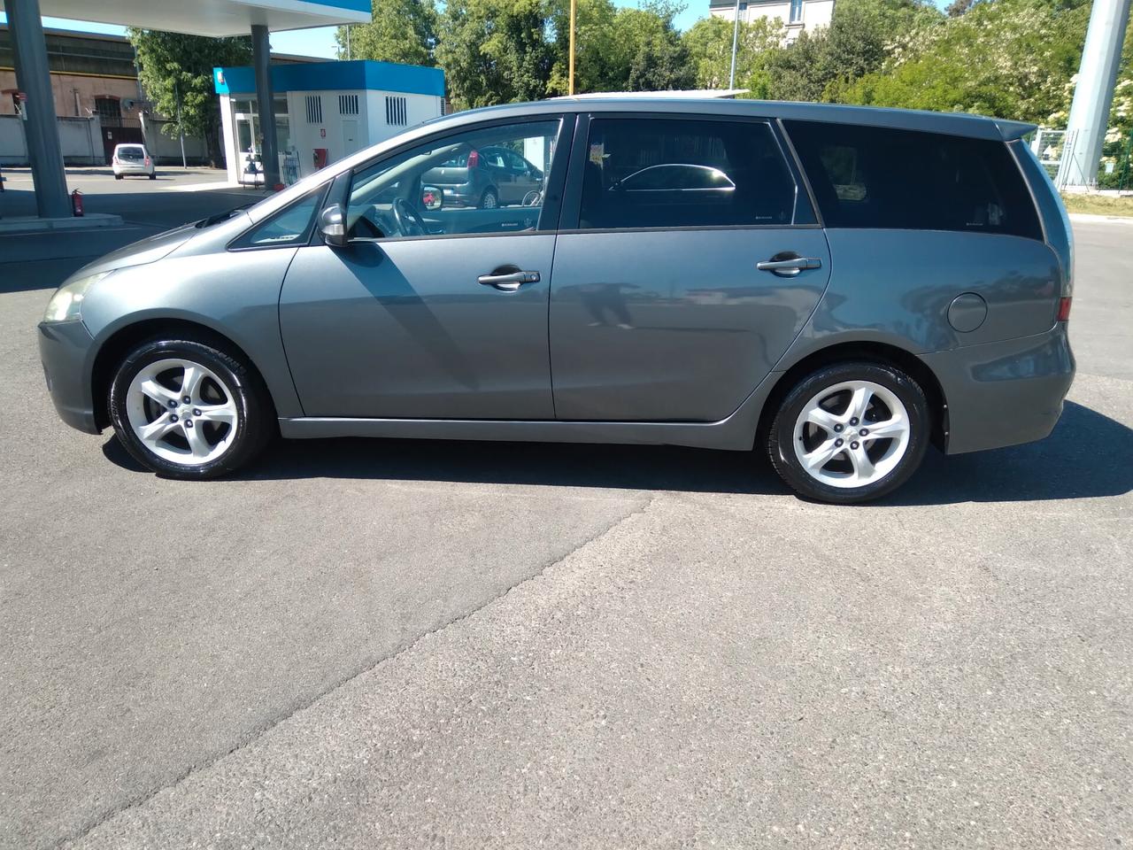 Mitsubishi Grandis 2.0 tdi 140cv 7 posti motore WOLKSWAGEN