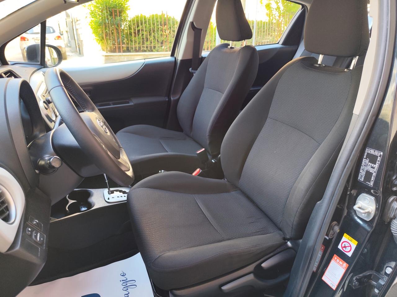 Toyota Yaris 1.5 Hybrid 75CV Lounge PERFETTA
