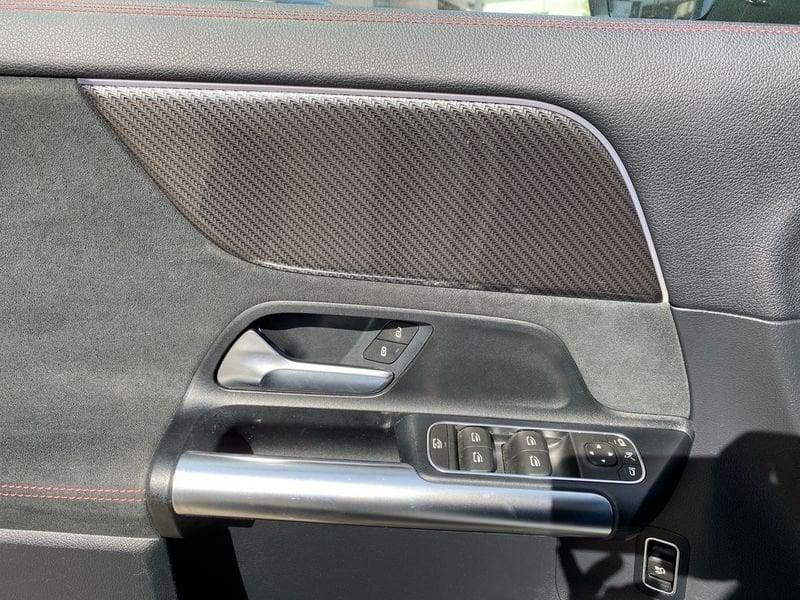 Mercedes-Benz GLA 200 d Premium auto