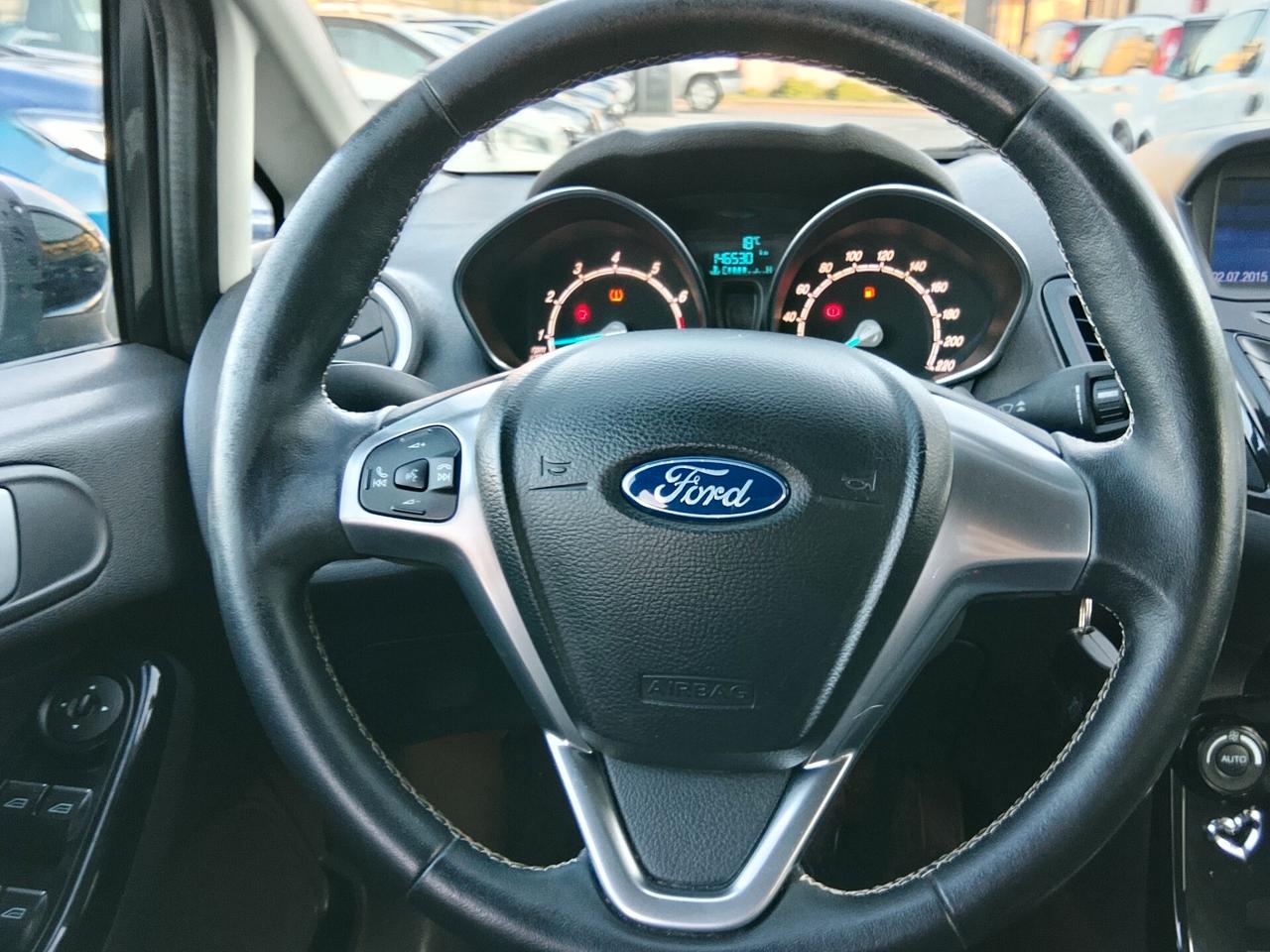 Ford Fiesta GPL CASA MADRE - Titanium