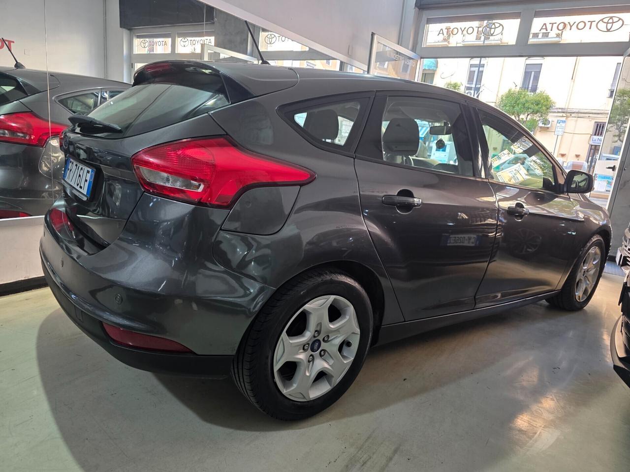 Ford Focus 1.5 TDCi 95cv TITANIUM 1 PROPRIETARIO