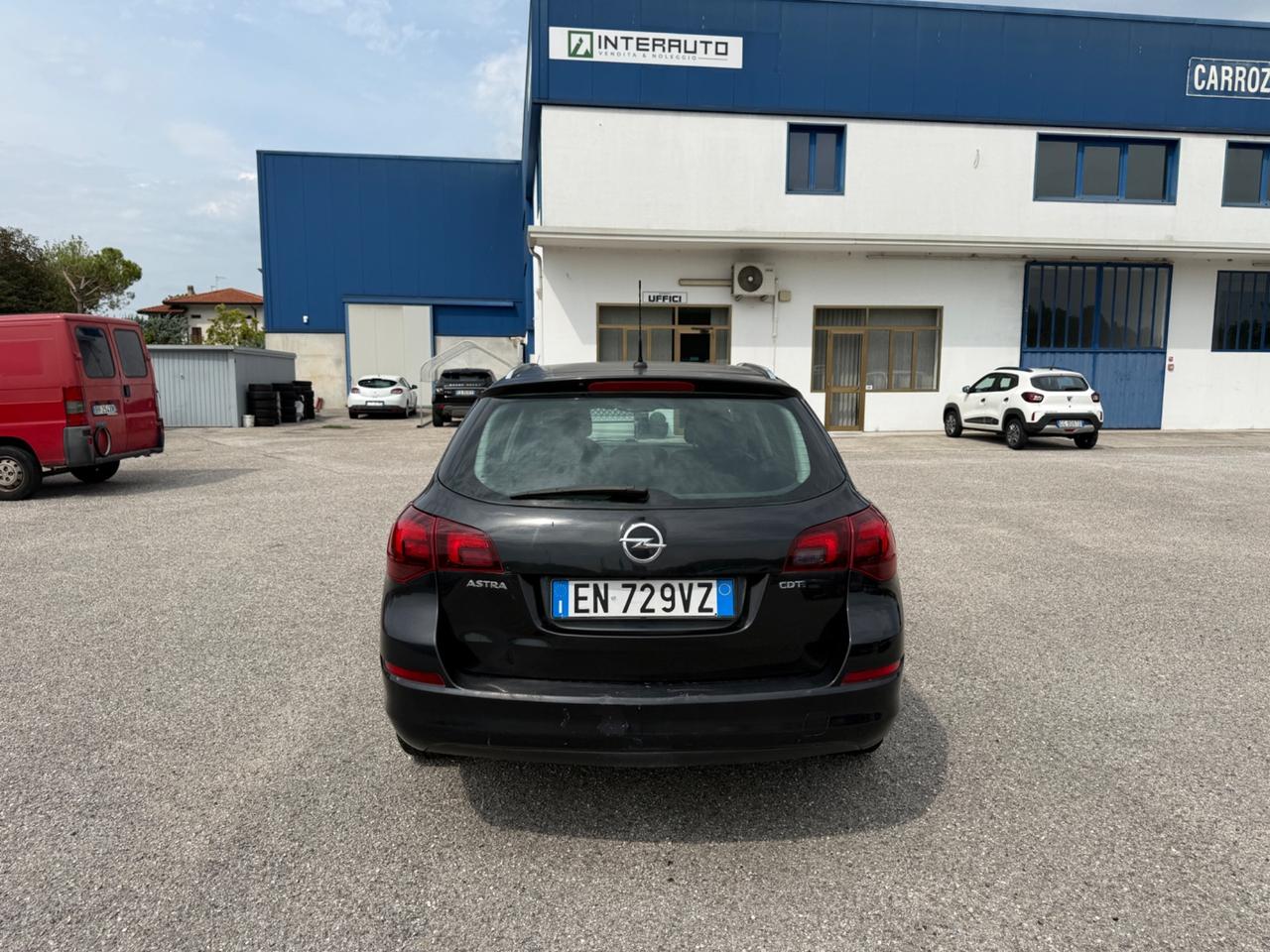 Opel Astra 1.7 CDTI 110CV Sports Tourer Cosmo
