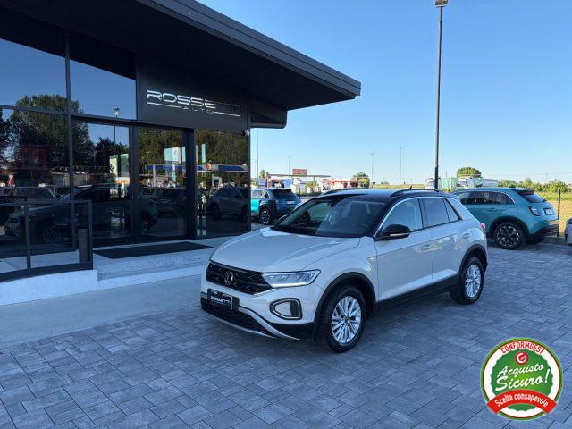 VOLKSWAGEN T-Roc 1.0 TSI RESTYLING ANCHE PER NEOPATENTATI