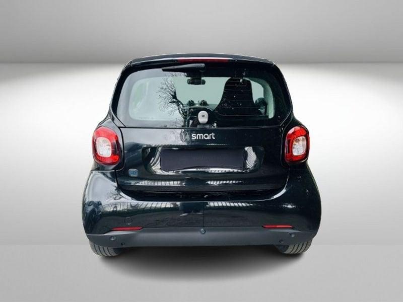 smart fortwo EQ Passion