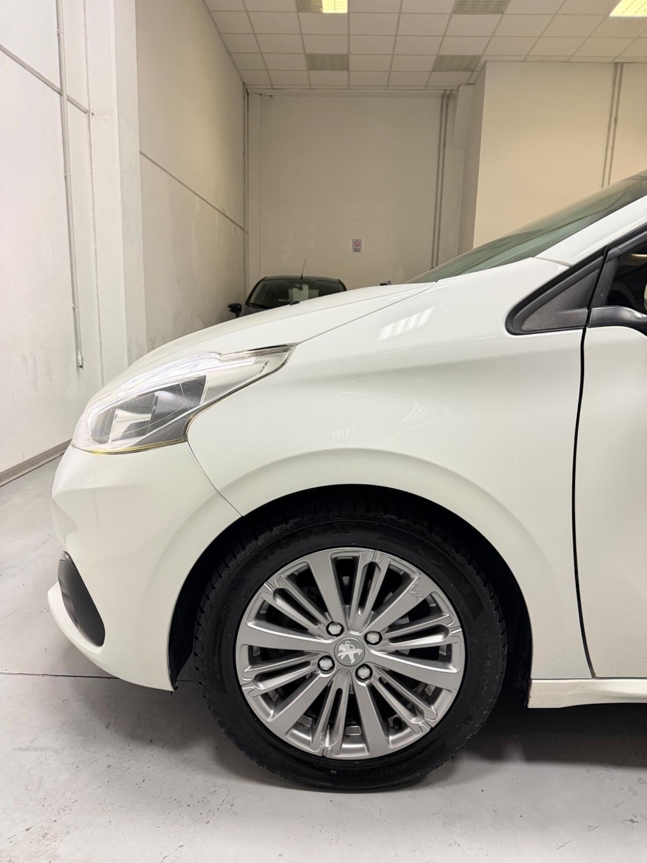 Peugeot 208 PureTech 82 Stop&Start 5 porte Allure