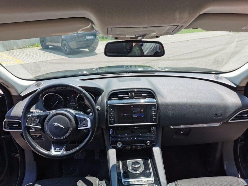 Jaguar F-Pace F-Pace 2.0 D 180 CV AWD aut. R-Sport