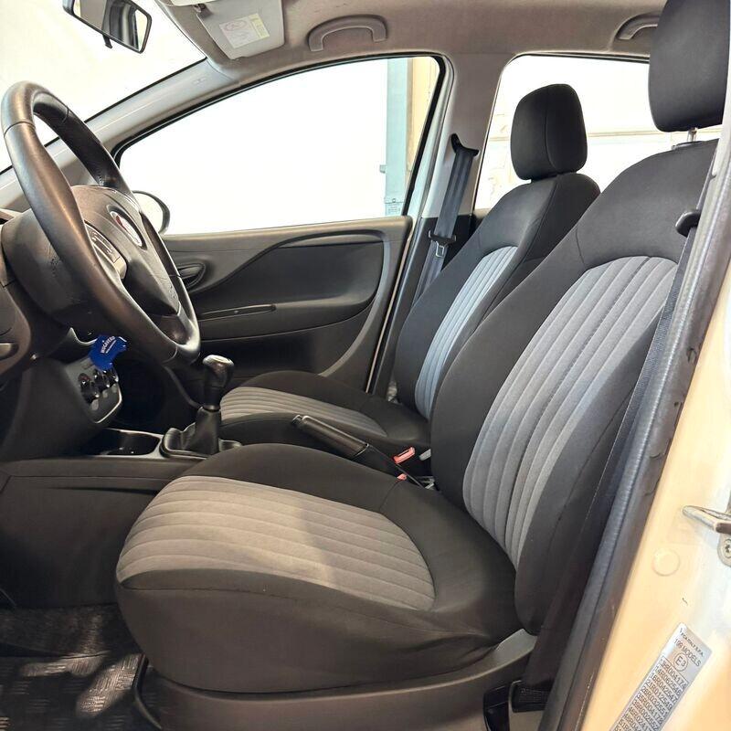 FIAT PUNTO VAN 1.3 95cv AUTOCARRO 4 POSTI