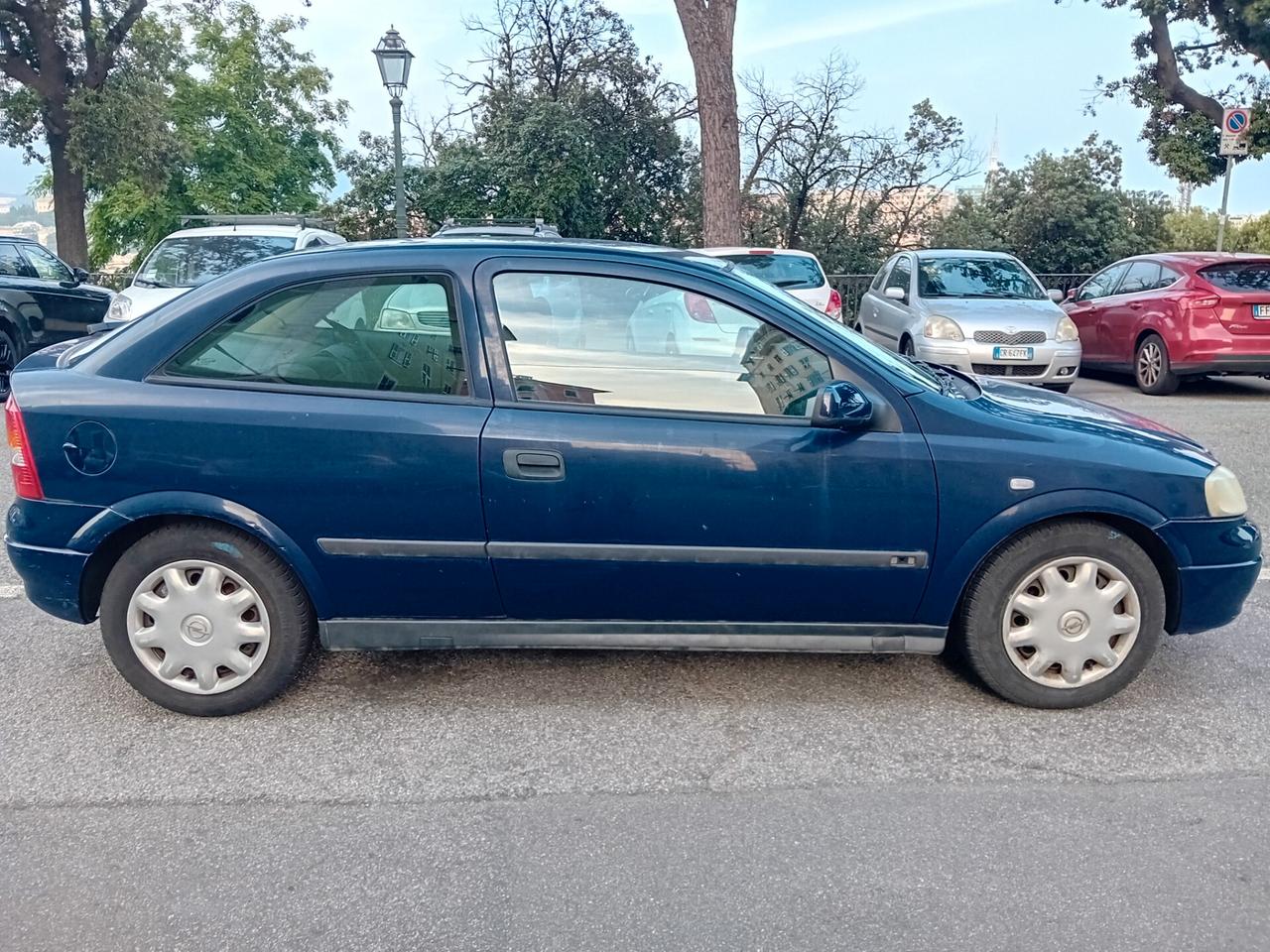 Opel Astra 1.4i 16V cat 3 porte