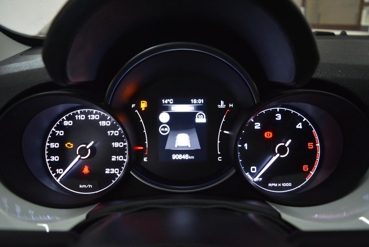 Fiat 500X 1.3 Mjet 95 CV City Cross Bicolor telecamera