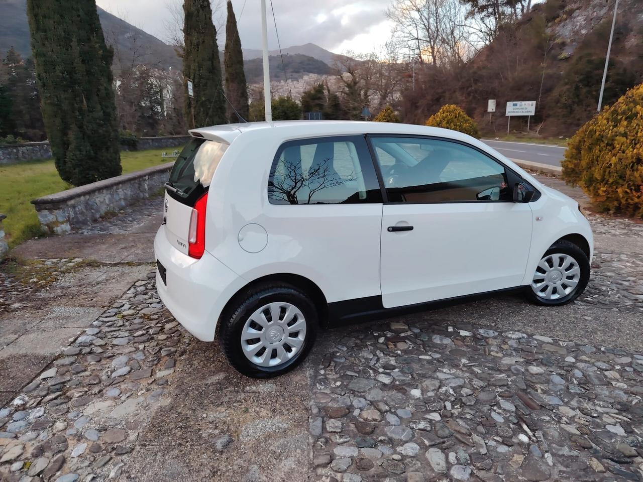 Skoda Citigo 1.0 MPI 3 porte Active-1Proprietario