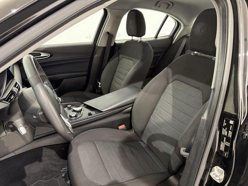 Alfa Romeo Giulia Giulia 2.2 t Giulia 150cv