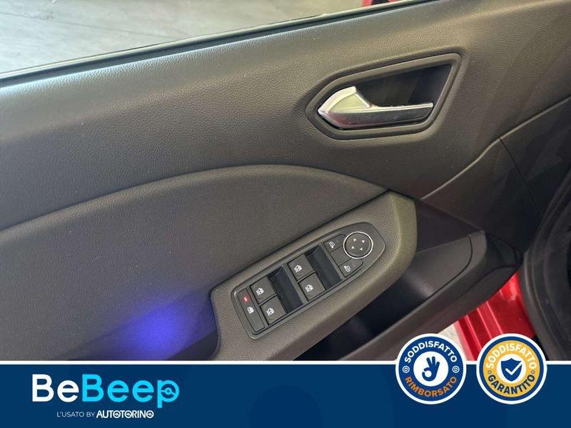 Renault Clio 1.6 E-TECH HYBRID INTENS 140CV AUTO MY21