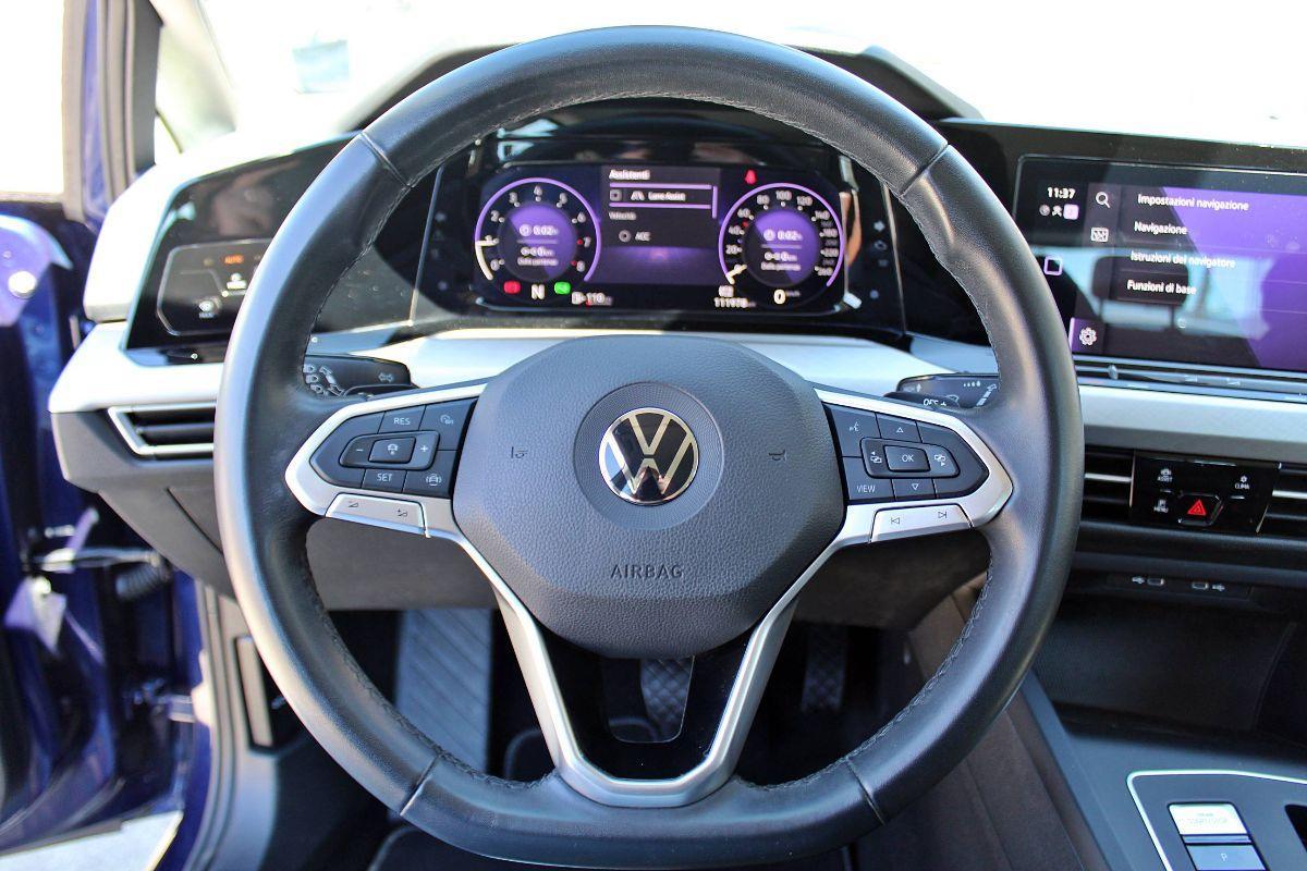VOLKSWAGEN - Golf - VIII 1.0 etsi evo Life 110cv dsg