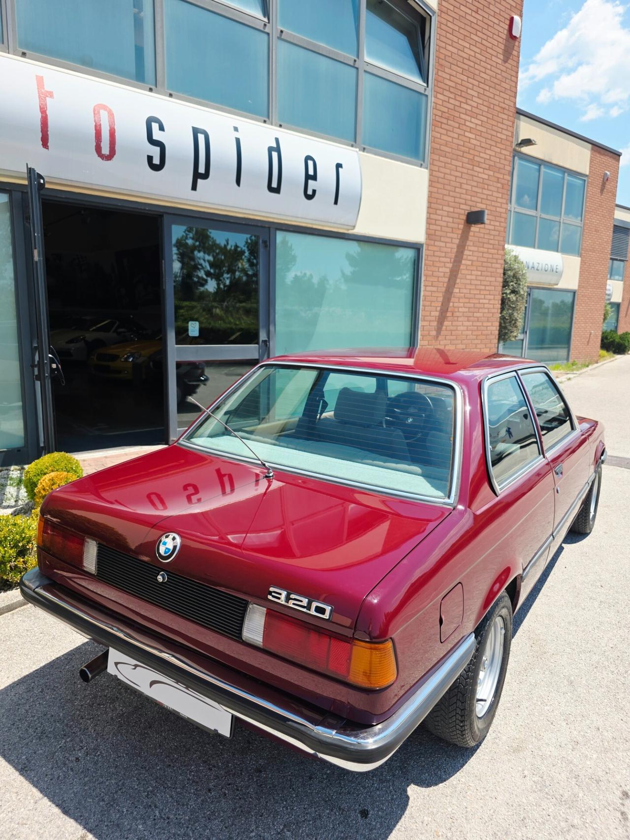 Bmw 320i Coupe Asi con CRS