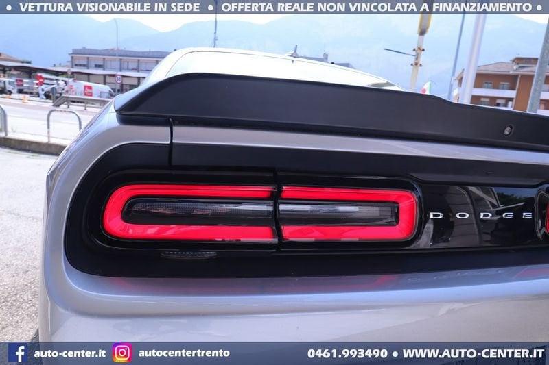 Dodge Challenger 3.6 V6 AT8 SXT *EUROPEA
