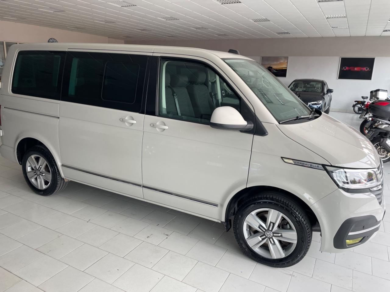 Volkswagen Caravelle 2.0 TDI 199CV DSG 4 Motion PC Comfortline