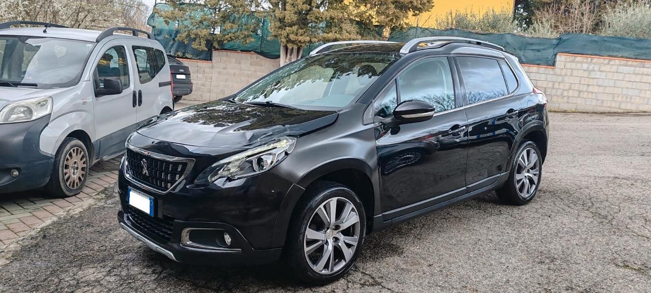 Peugeot 2008 BlueHDi 100 Allure Incidentata/Sinistrata