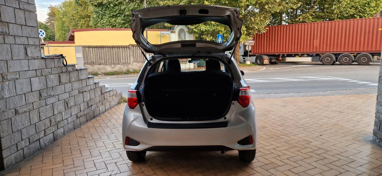 Toyota Yaris 1.0 72 CV Tagliandata 49.200 KM