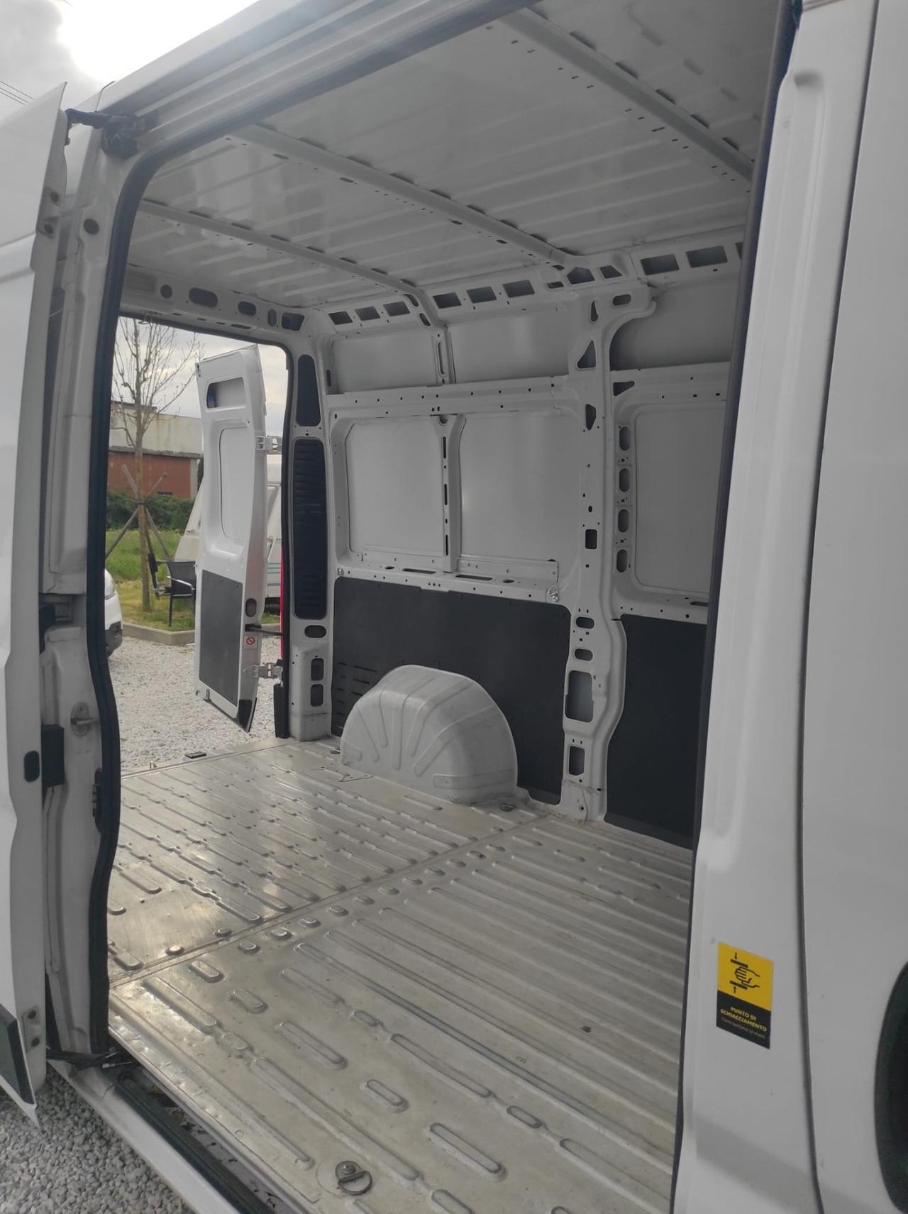 Citroen Jumper 33 BlueHDi 120CV Iva Compresa