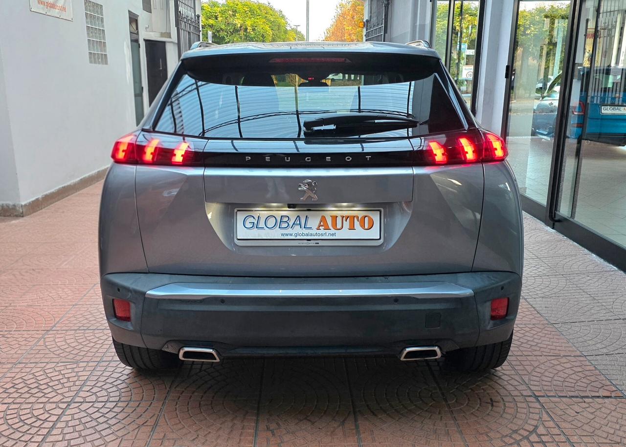 Peugeot 2008 PureTech 130 S&S Allure Navi Pack