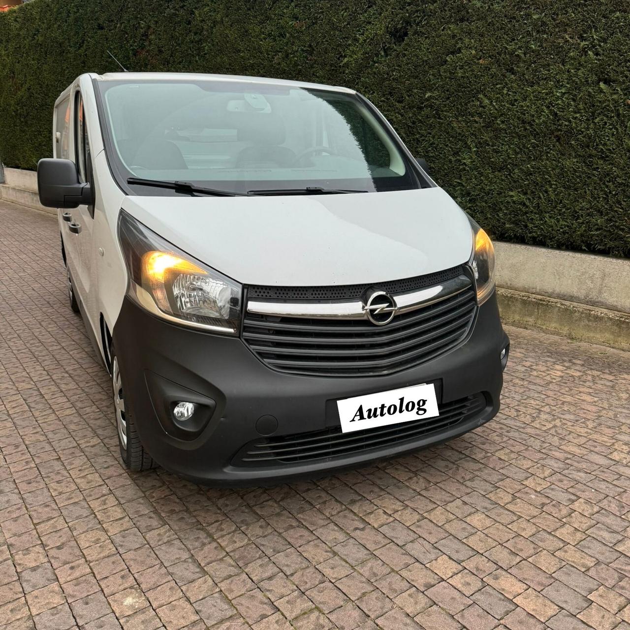 Opel Vivaro 27 1.6 BiTurbo S&S PC-TN Furgone Edition