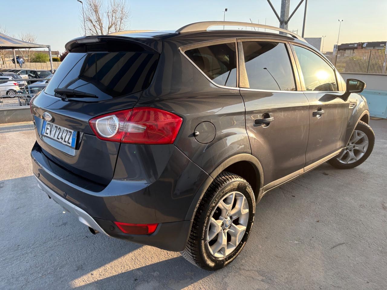 Ford Kuga Kuga+ 2.0 TDCi 140 CV 2WD DPF