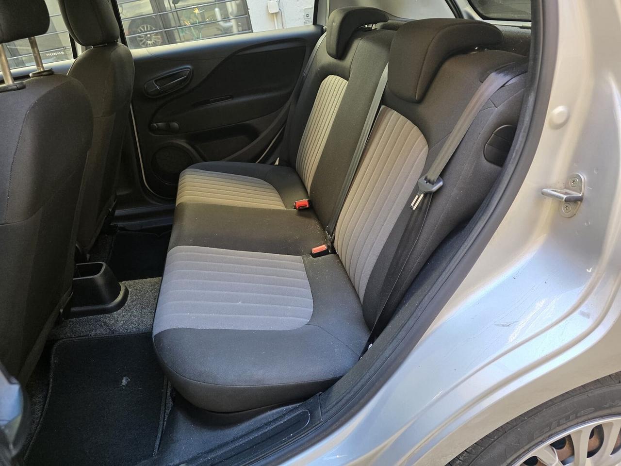 FIAT PUNTO 1.2 - GARANZIA 12 MESI