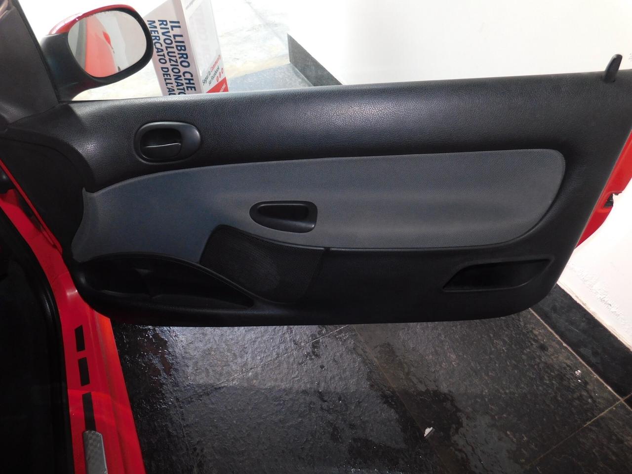 Peugeot 206 1.6 16V CC