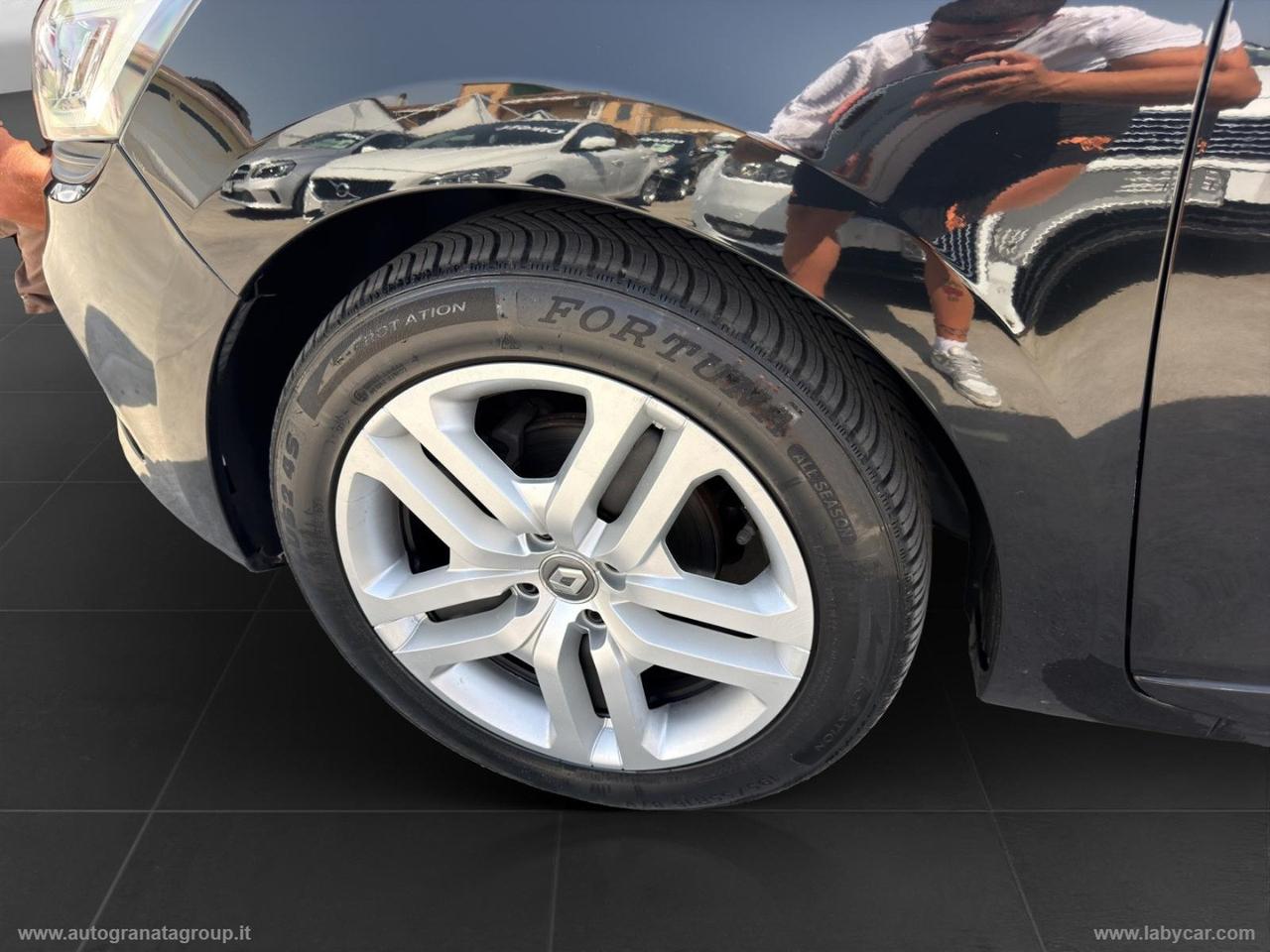 RENAULT Clio TCe 12V 90CV 5p. Moschino Intens RS LINE!