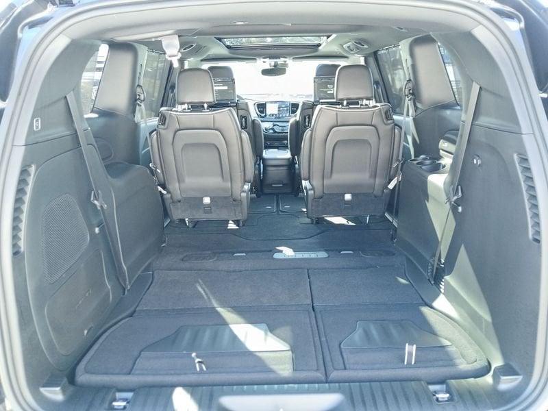 Chrysler Pacifica Pacifica 3.6 V6 Limited awd at9